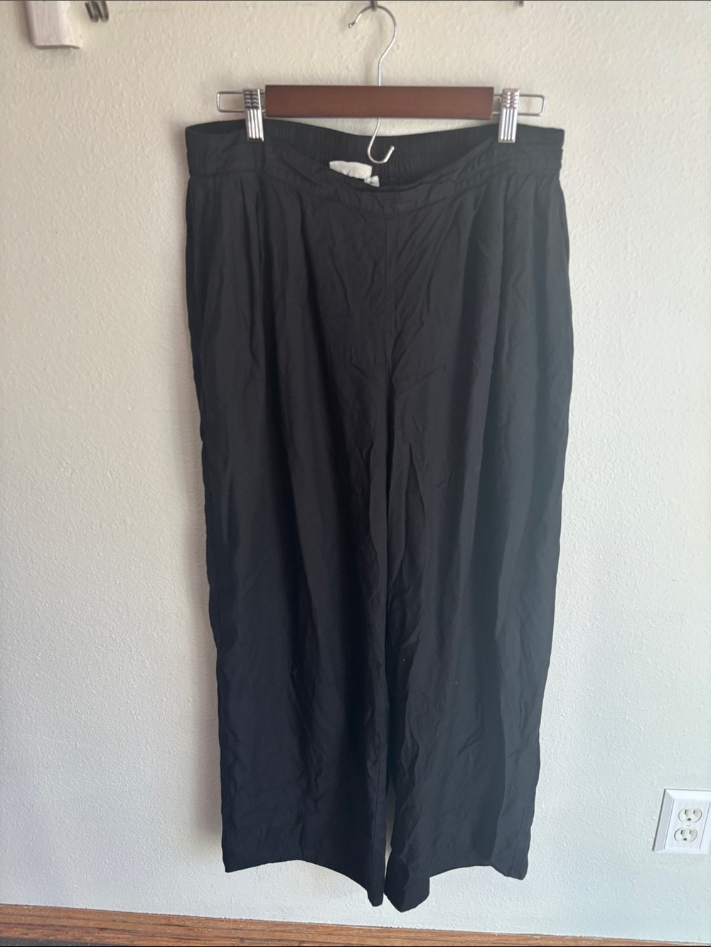 MASAI Wise Leg Flowy Pull On Copenhagen  Black Pants xL